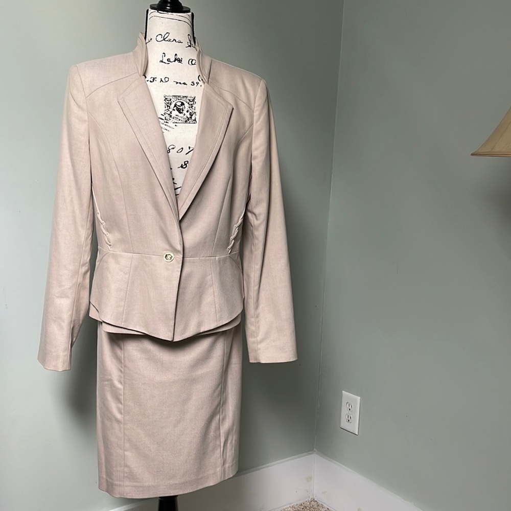WHBM Beige, 2-piece suit. Size 14